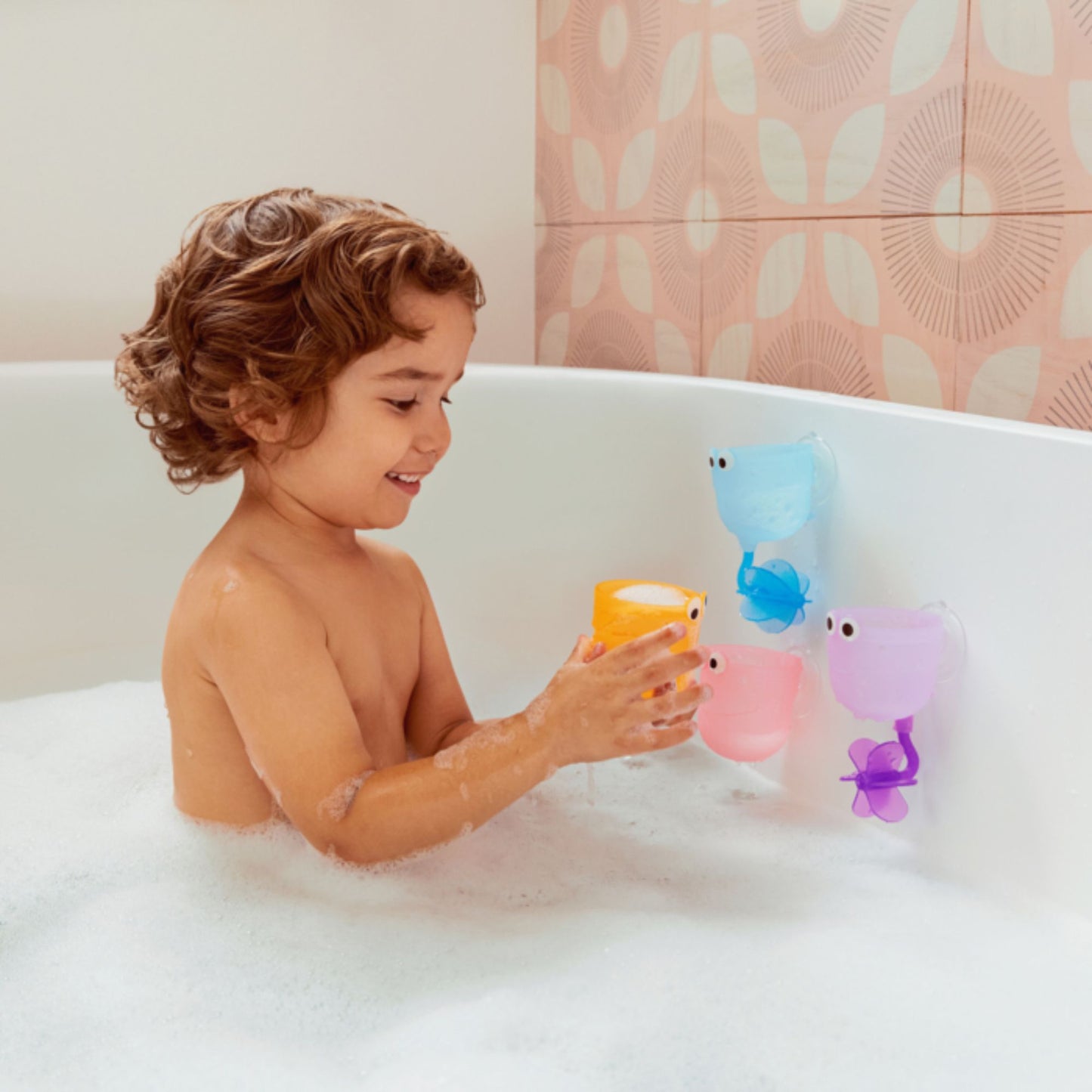Munchkin Falls ™ Bath Toy Set