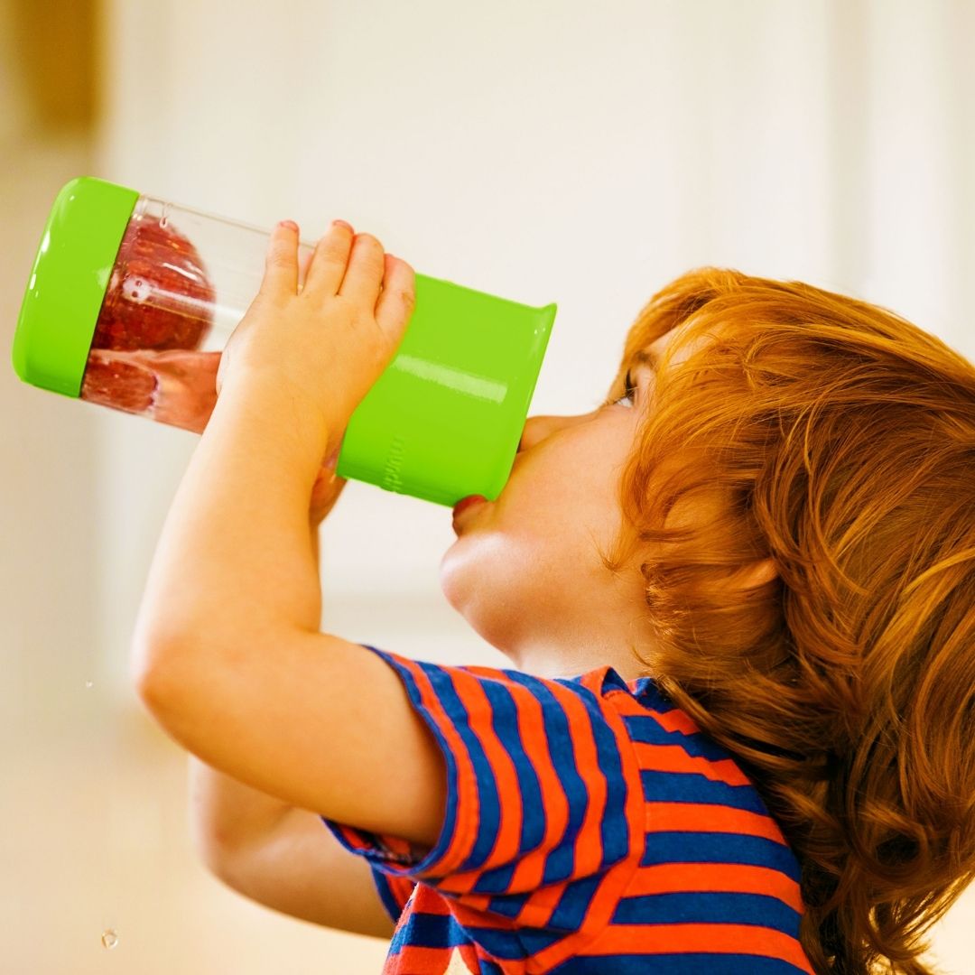 Munchkin Miracle ® 360° Fruit Infuser Cup